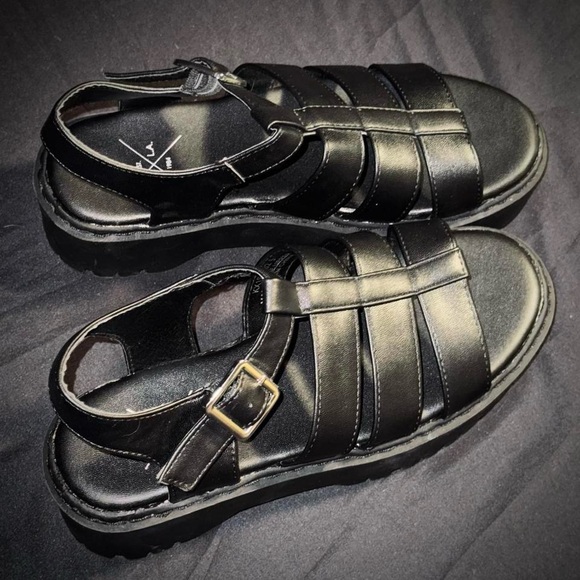 Chunky Platform Sandals NWOB - Picture 3 of 4